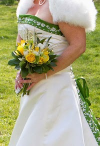 Portishead wedding flowers 1100568 Image 2